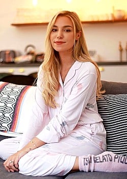Marzia Kjellberg image 2 of 3