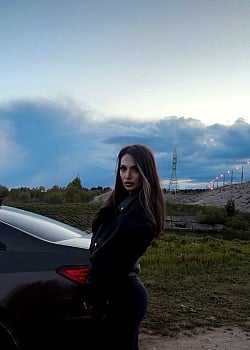 Masha Bertan image 2 of 2