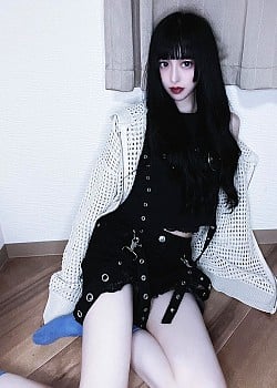 Mashiro Ayano image 2 of 4