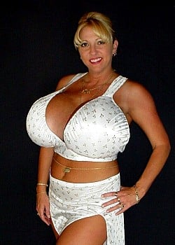 Maxi Mounds image 2 of 4