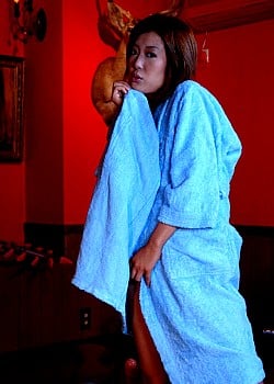 Maya Aikawa image 2 of 2