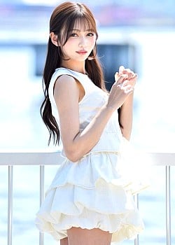 Maya Kamiya image 3 of 3