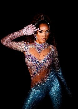 Mayara Lima image 1 of 2