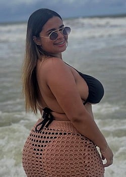 Mayra Cristina image 4 of 4