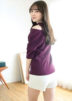 Mayu Tamura image 2 of 3