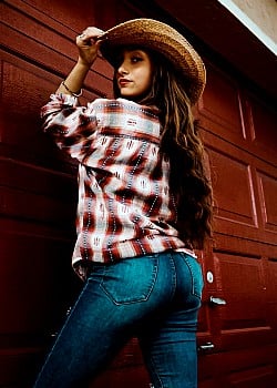 McKenzi Brooke image 3 of 4