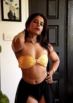 Meenu Lal image 4 of 4