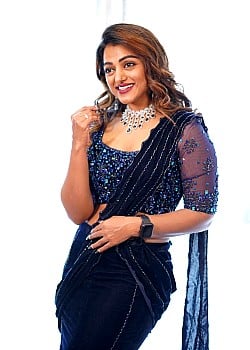 Meera Anil image 4 of 4