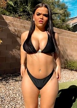 Meg Banks image 3 of 4