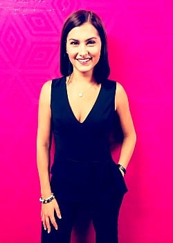 Megan Olivi image 2 of 2