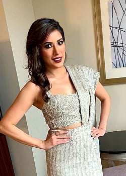 Mehwish Hayat image 1 of 1