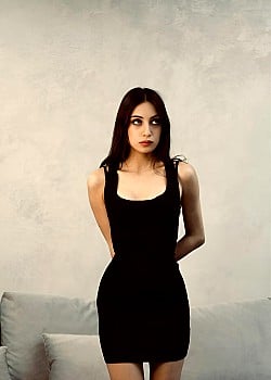 Melanie Angel image 4 of 4