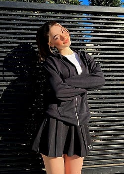 Melike Saygin image 2 of 3