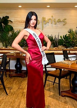 Melina Monges image 3 of 4