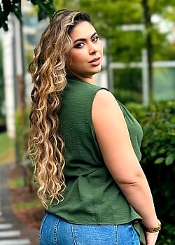 Melissa Matos image 3 of 4