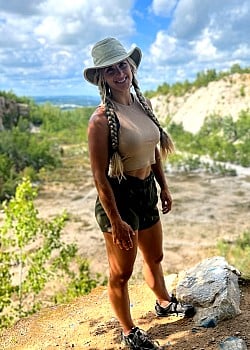Melissa Miller image 3 of 4