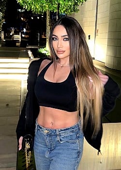 Mia Boudaher image 3 of 4