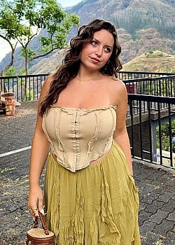 Micaela Teixeira image 1 of 3
