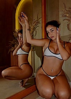 Michelle Lapolla image 3 of 3