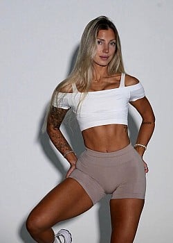 Michelle Mazul image 1 of 4
