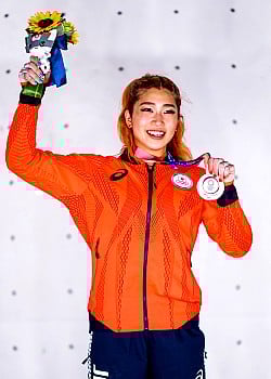 Miho Nonaka image 1 of 3