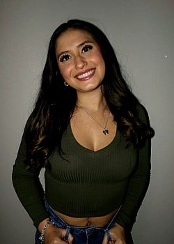 Mikaela Hewitt image 2 of 4