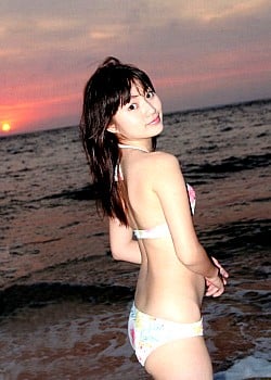 Miku Ishida image 3 of 4