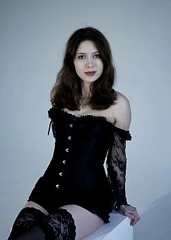 Mila Lavson image 2 of 4
