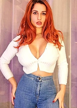 Mila Ruby image 4 of 4