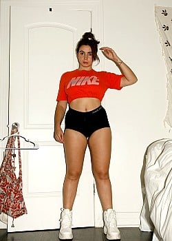 Mila Santos image 2 of 4