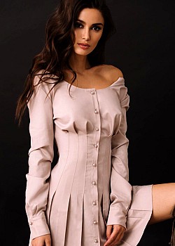 Milana Makeeva image 4 of 4