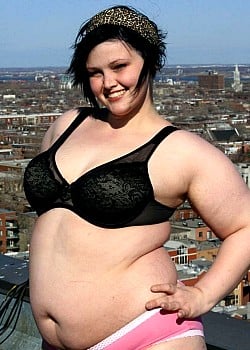 Milla Monroe image 4 of 4