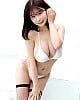Mimi Kinami image 3 of 3