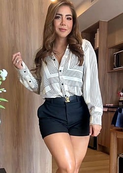 Mimy Regia image 3 of 3