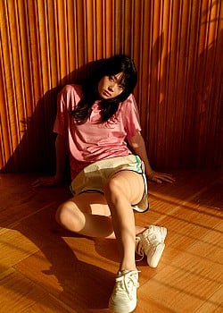 Minami Kotona image 2 of 2