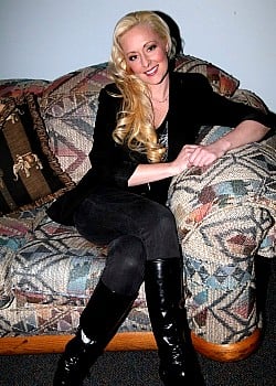 Mindy McCready image 4 of 4