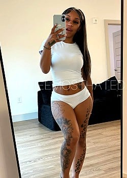 Minniee image 2 of 3