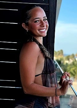 Miriam Hechtman image 2 of 4