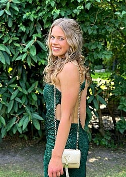 Miriam Hils image 3 of 3