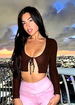 Miriam Vas image 3 of 3