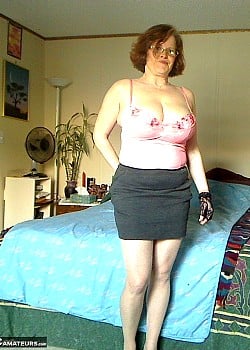 Misha Milf image 2 of 3