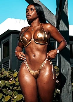 Miss Thavi
