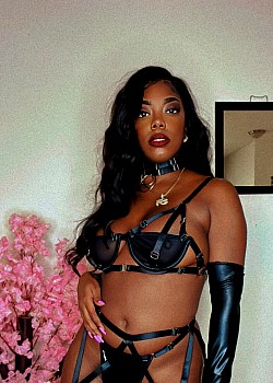 Mistress Marley image 2 of 2
