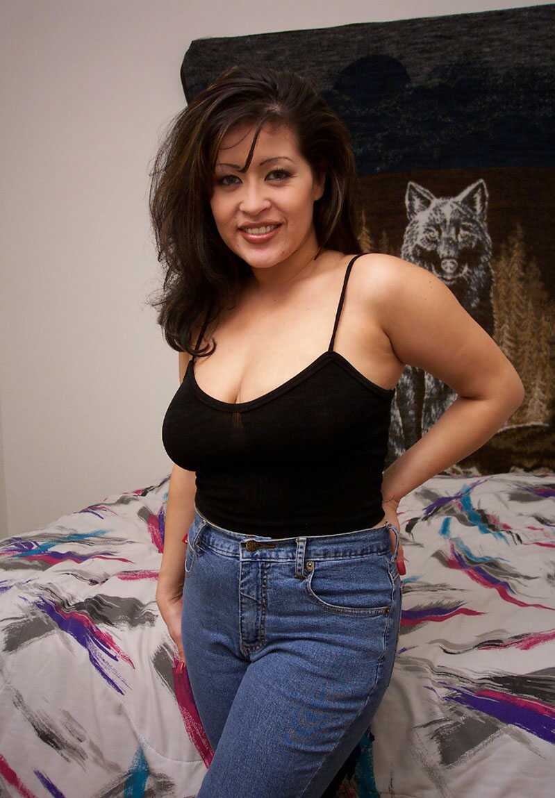 Misty Mendez - Free pics, galleries & more at Babepedia