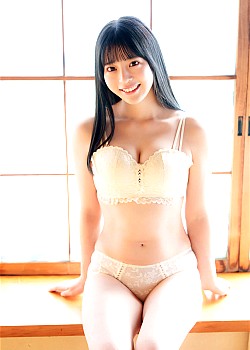 Miyabi Nagano image 3 of 4