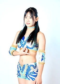 Miyu Amasaki image 1 of 3