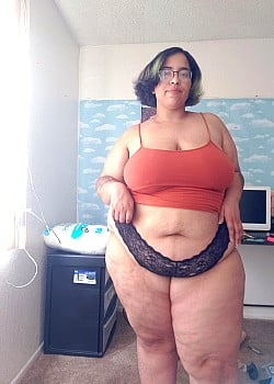 Mmmilkygf image 4 of 4
