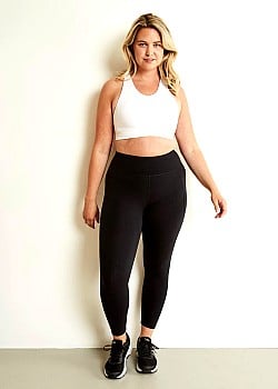 Mollie Campsie image 2 of 4