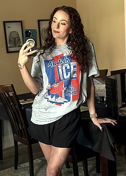 Mollie Damon image 3 of 3