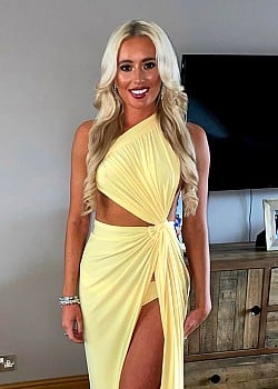 Mollie Jones image 1 of 2